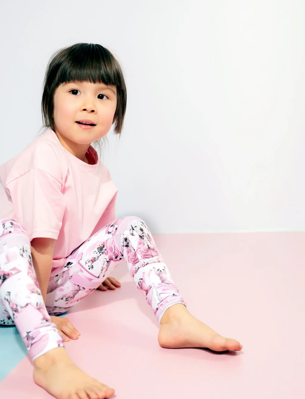 Gugguu - Unisex Long T-Shirt - kortermede t-skjorter - pink ball - 2