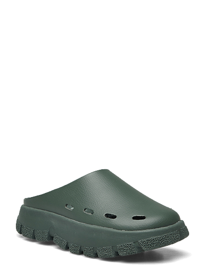 Trek Closed Sandal - Clogs