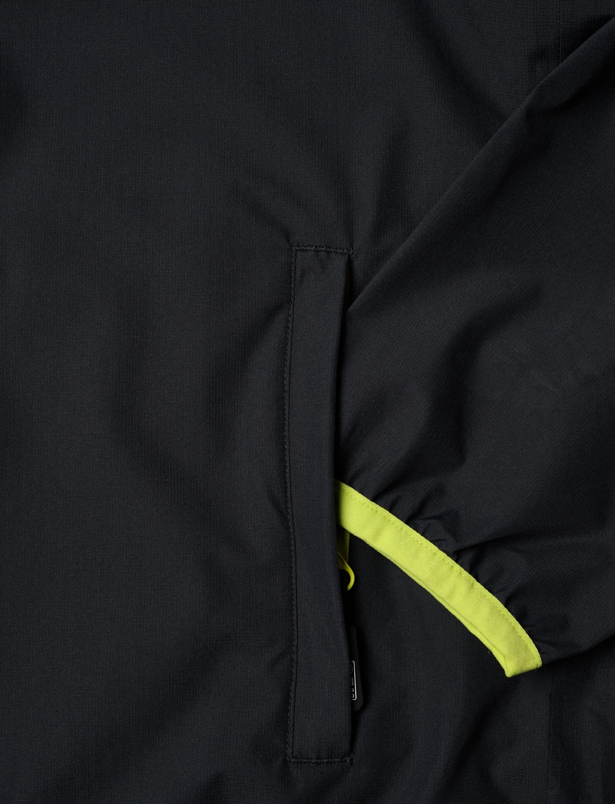 H2O - Rømø Festival LW Rain Jacket - pack - regnjakker - navy/lime - 4
