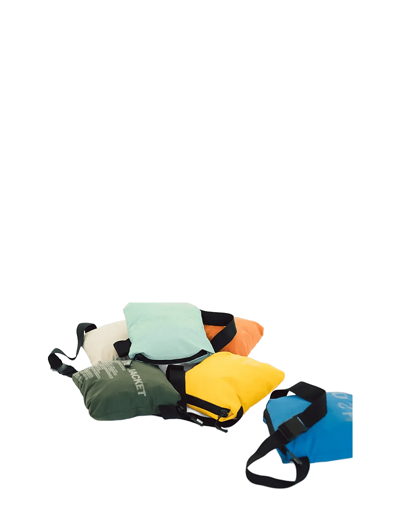 H2O - Rømø LW Rain Jacket - packable - manteaux de pluie - dusty oak - 3