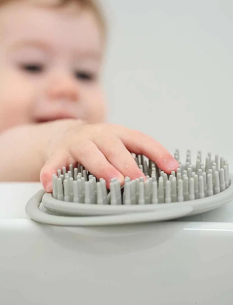 Haakaa - Haakaa Silikone Shampoo Børste - babypflege - grey - 2
