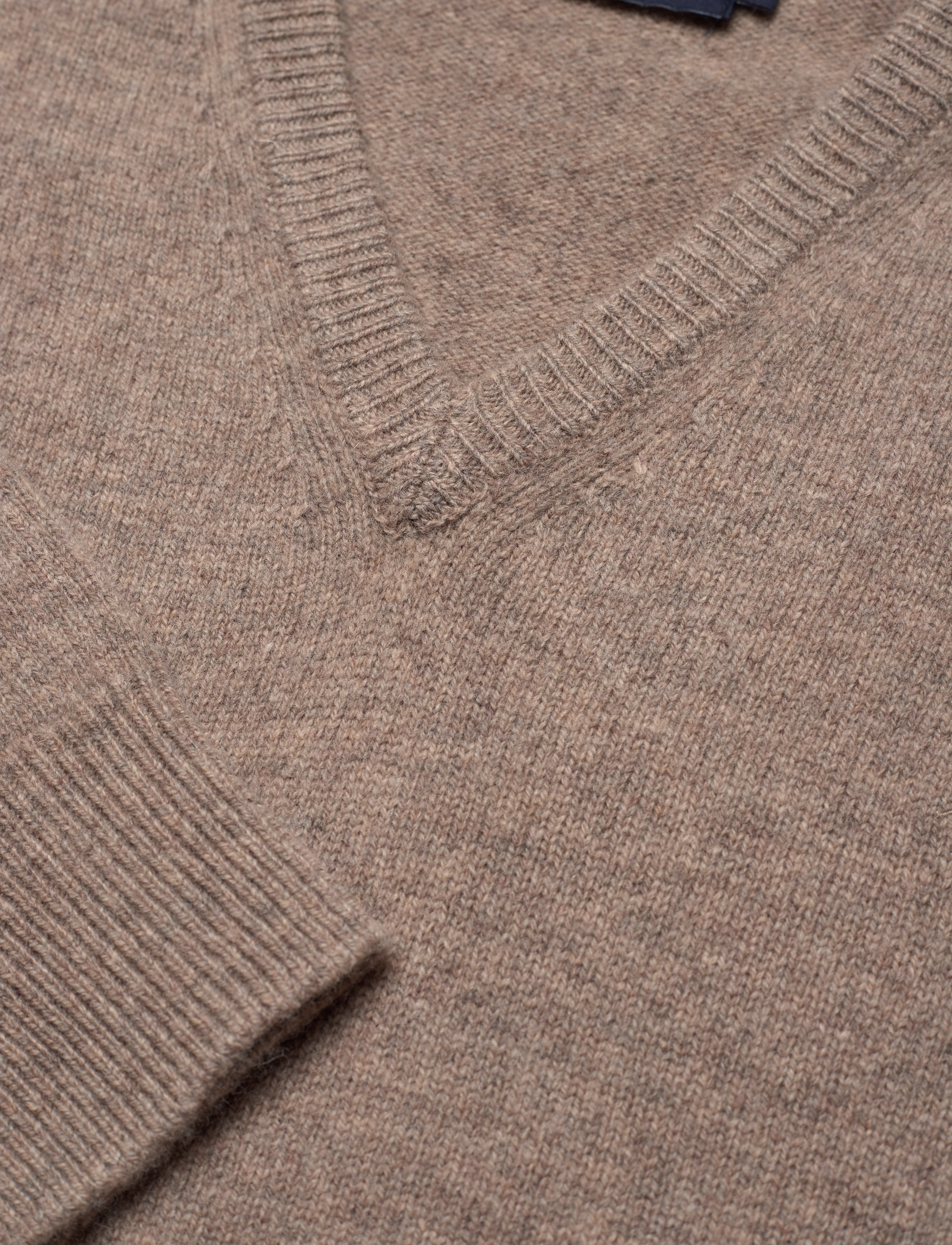 Hackett London - LAMBSWOOL V NECK - desert taupe - 2