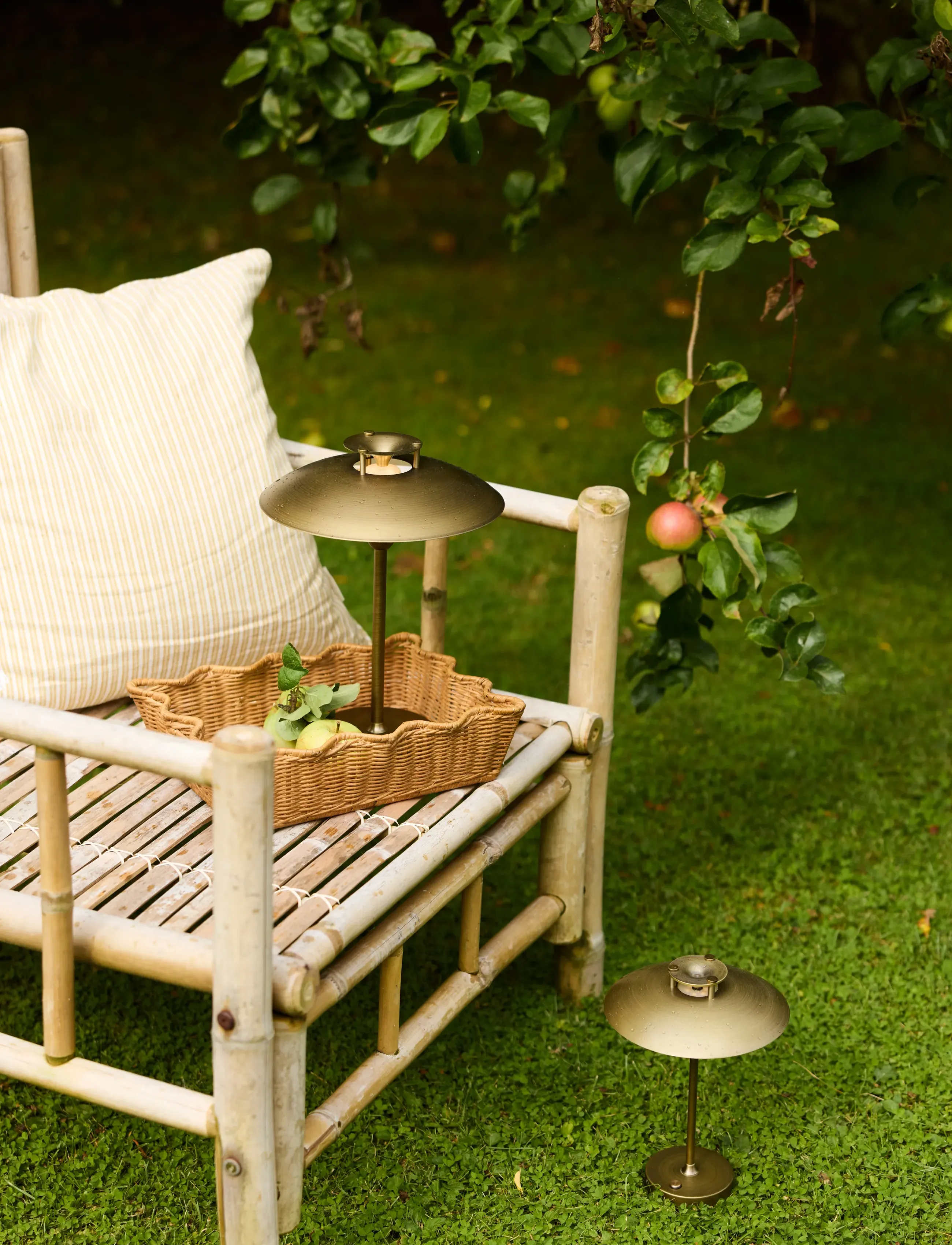 Halo Design - Mini Stepp 1-2-3 Portable Table Lamp - kaasaskantavad lambid - antique brass - 2
