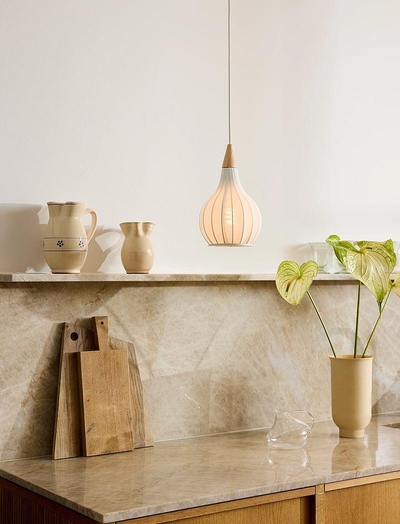 Halo Design - DROPS - pendellampen - white - 0