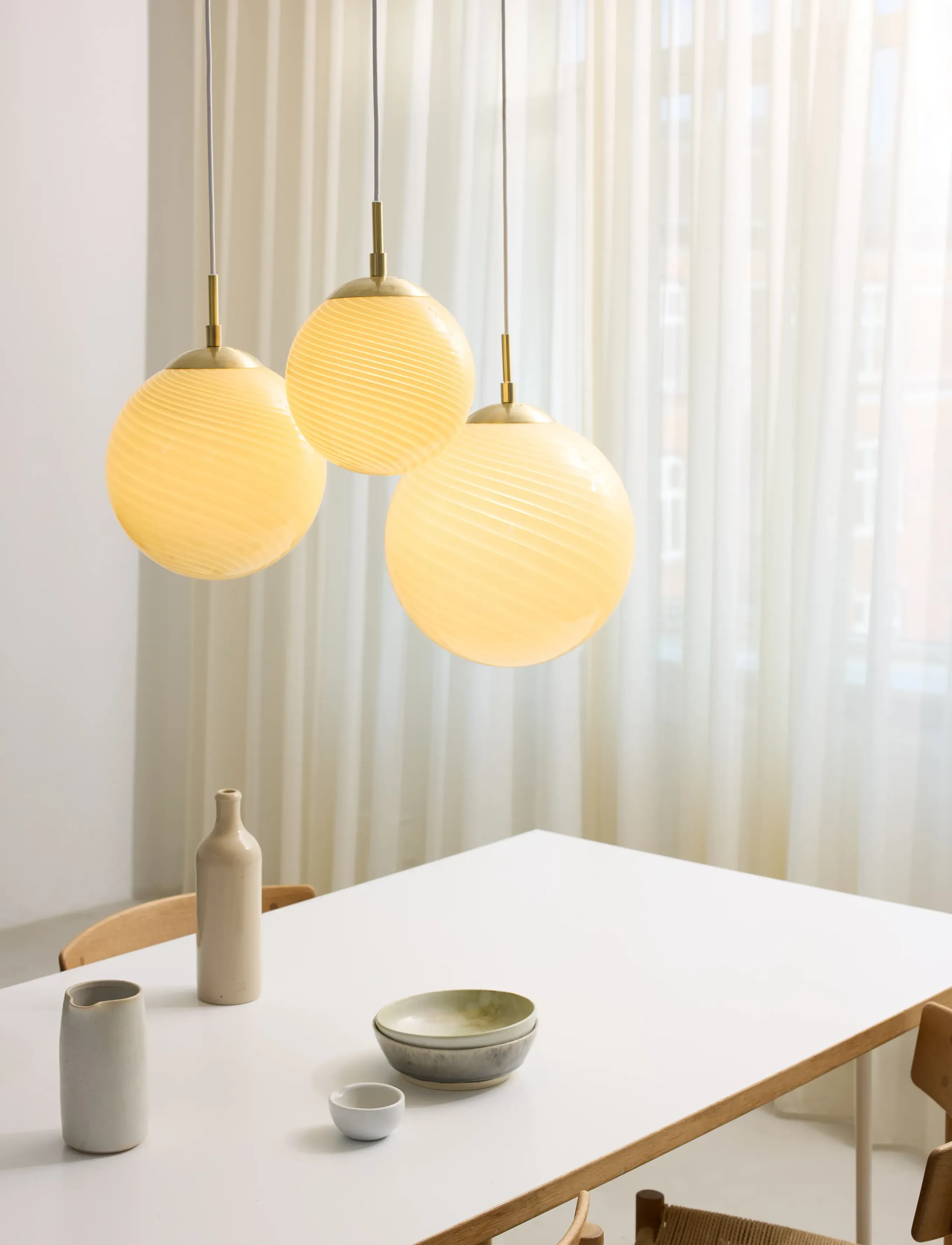 Halo Design Candy Ball Pendant, Ø 25 cm, Cream, Loftslamper > Pendellamper, Unisex