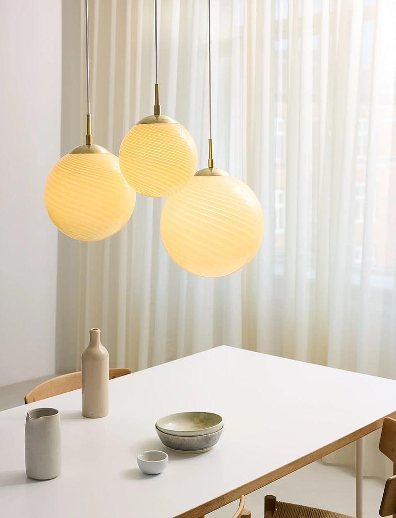 Halo Design - Candy Ball Pendant - rippvalgustid - cream - 0