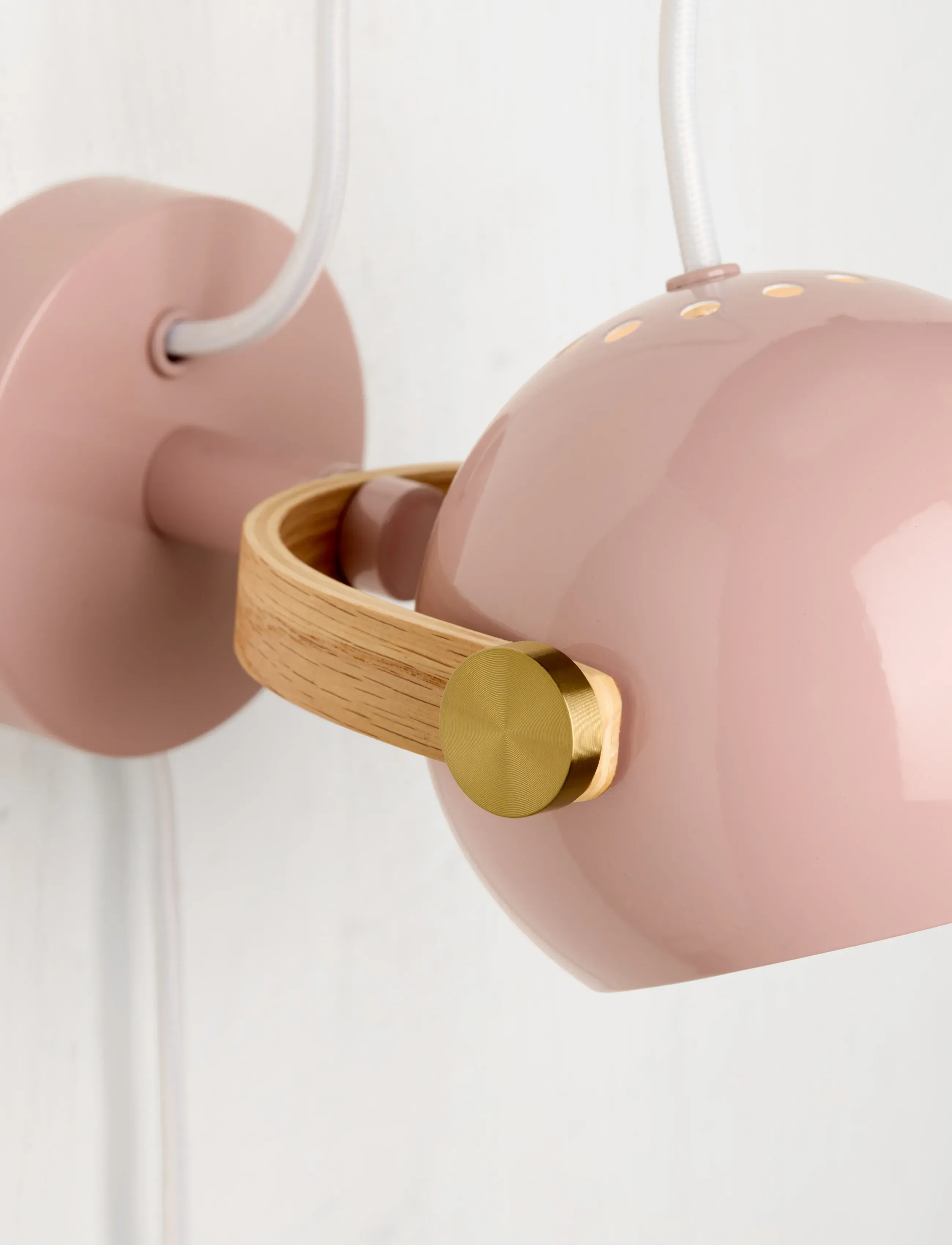 Halo Design - DC væglampe, Rosa - wandleuchten - glossy rosa - 3