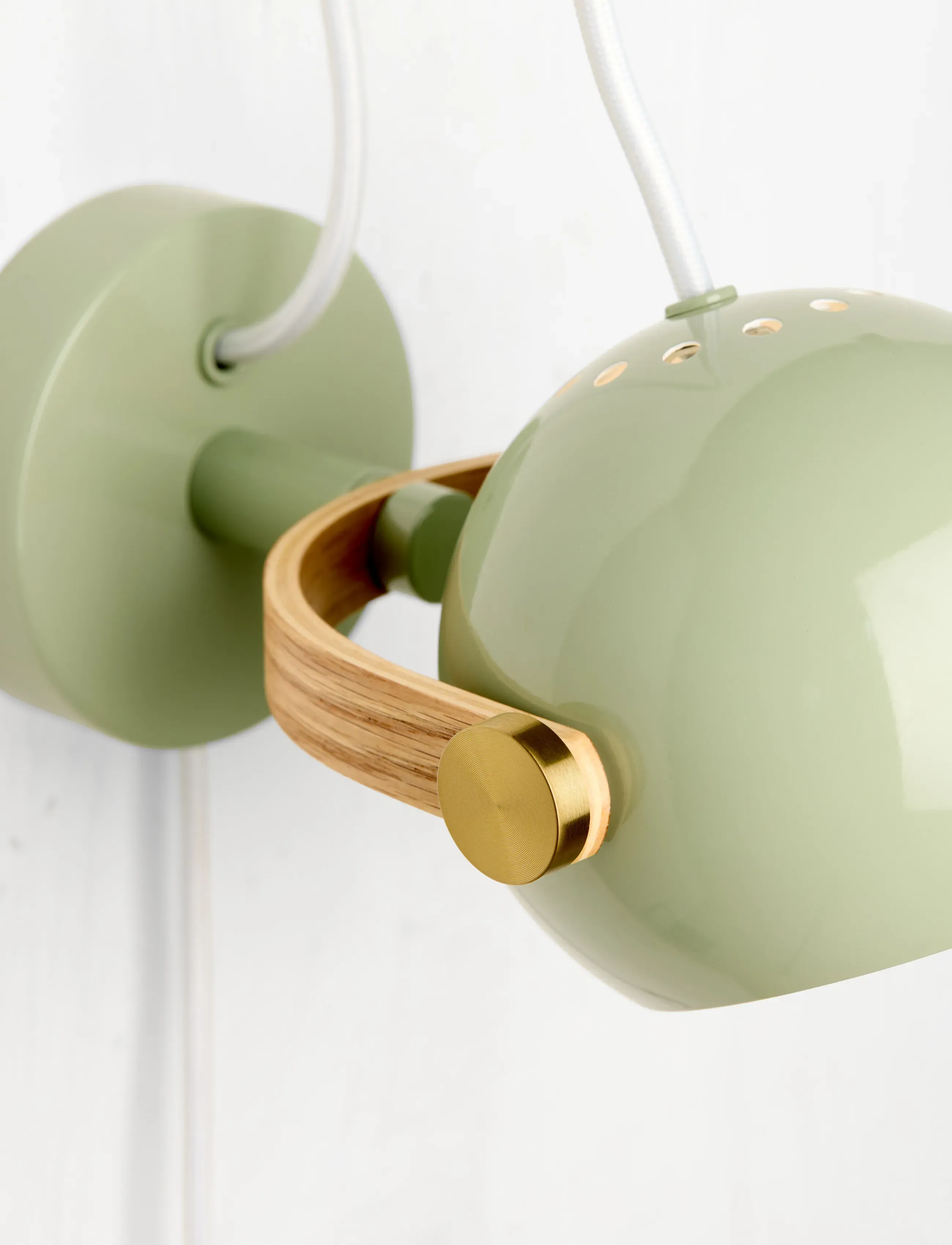 Halo Design - DC væglampe, Sage - glossy sage green - 5