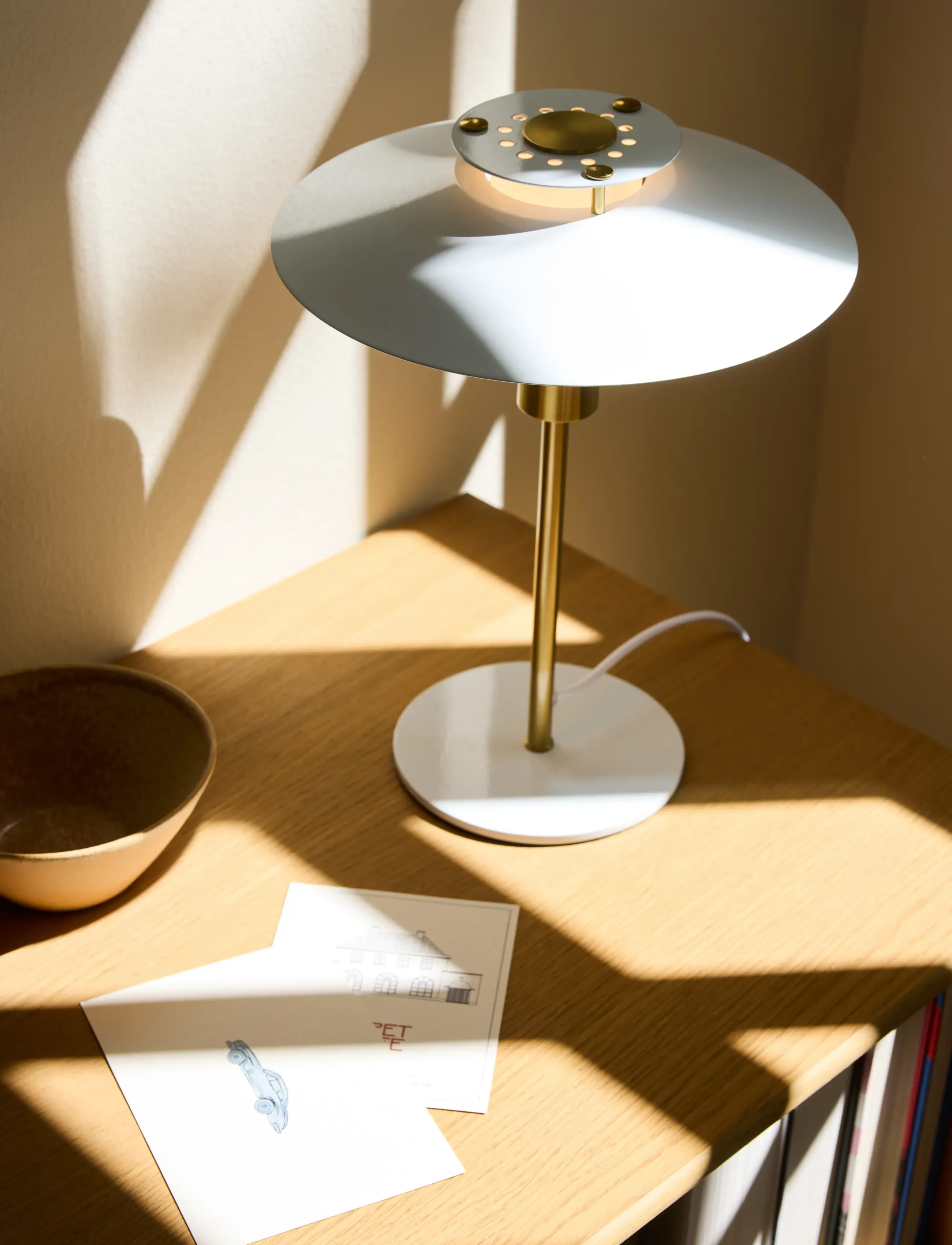 Halo Design - Rivoli bord, Hvid - glossy white - 0