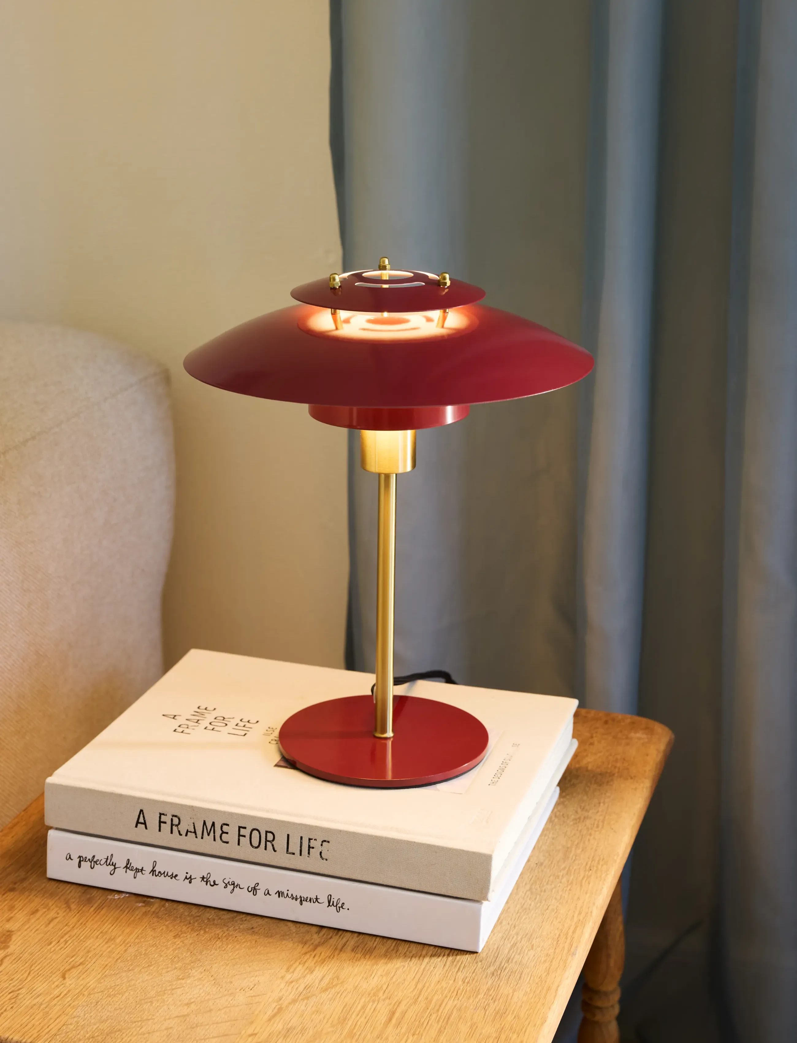 Halo Design - Sørup bordlampe Merlot - glossy merlot mania - 2