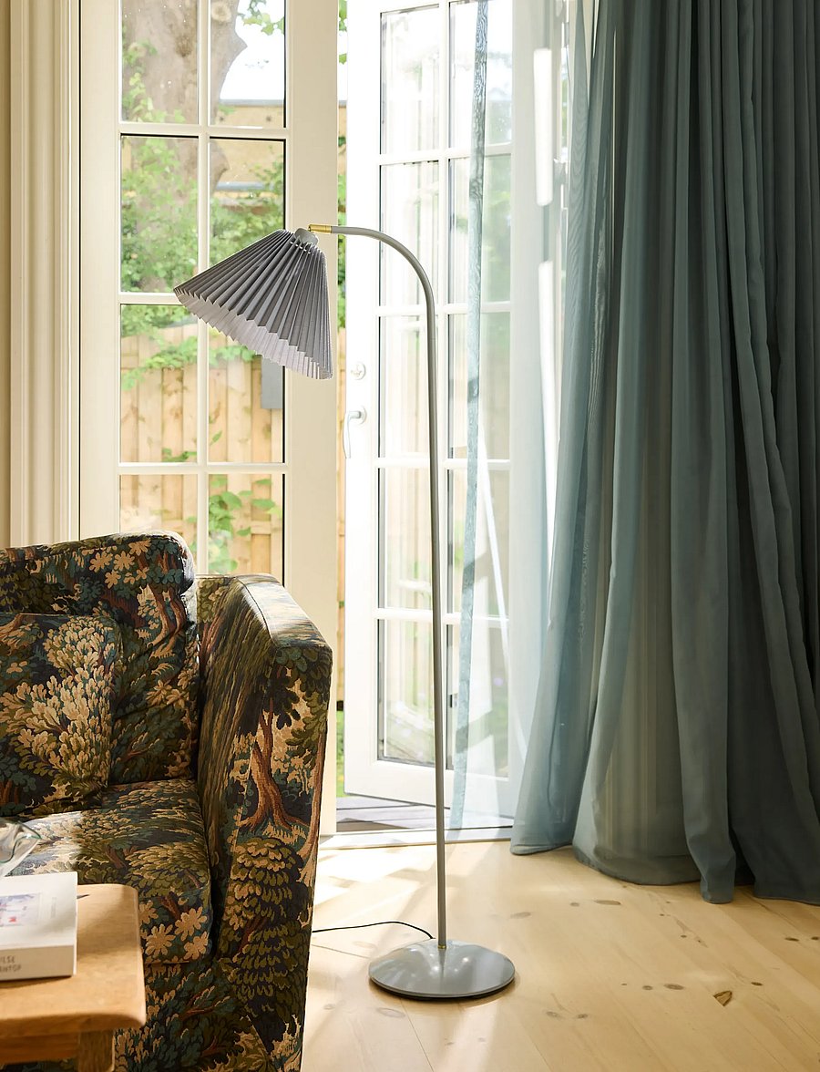 Halo Design - Medina Standerlampe Grey - stehlampen - grey - 2