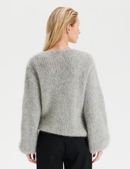 hálo - HUURRE hand knitted wrap knit - džemperiai - grey - 5