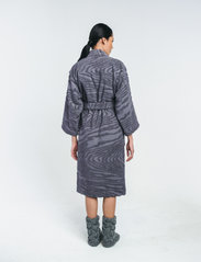 hálo - KAARNA bathrobe - geburtstagsgeschenke - grey - 4