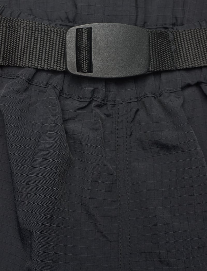 HALO - HALO ASSET SHORTS - lühikesed vabaajapüksid - black - 3