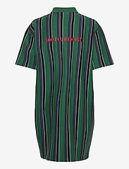 HAN Kjøbenhavn - Polo Dress - t-shirtklänningar - faded green - 1