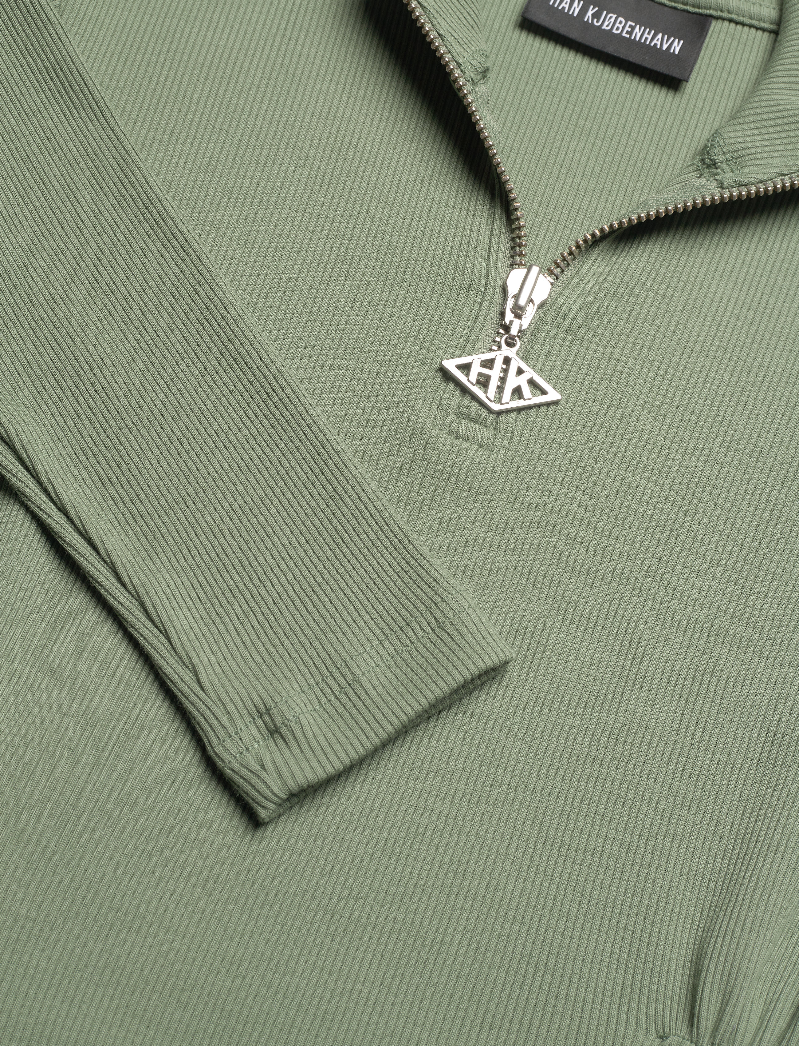 HAN Kjøbenhavn - Half Zip Tuck - dusty green - 2