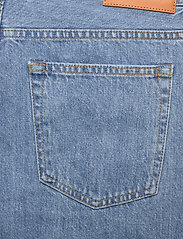 HAN Kjøbenhavn - Tapered Jeans - tapered jeans - heavy stonewash - 4