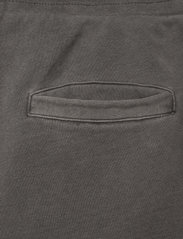 HAN Kjøbenhavn - Sweatpants - sporta bikses - dark grey logo - 4