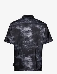 HAN Kjøbenhavn - Printed Summer Shirt Short Sleeve - short-sleeved shirts - grey - 1