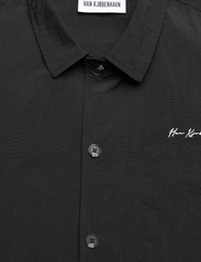 HAN Kjøbenhavn - Nylon Summer Shirt Short Sleeve - basic skjorter - black - 2