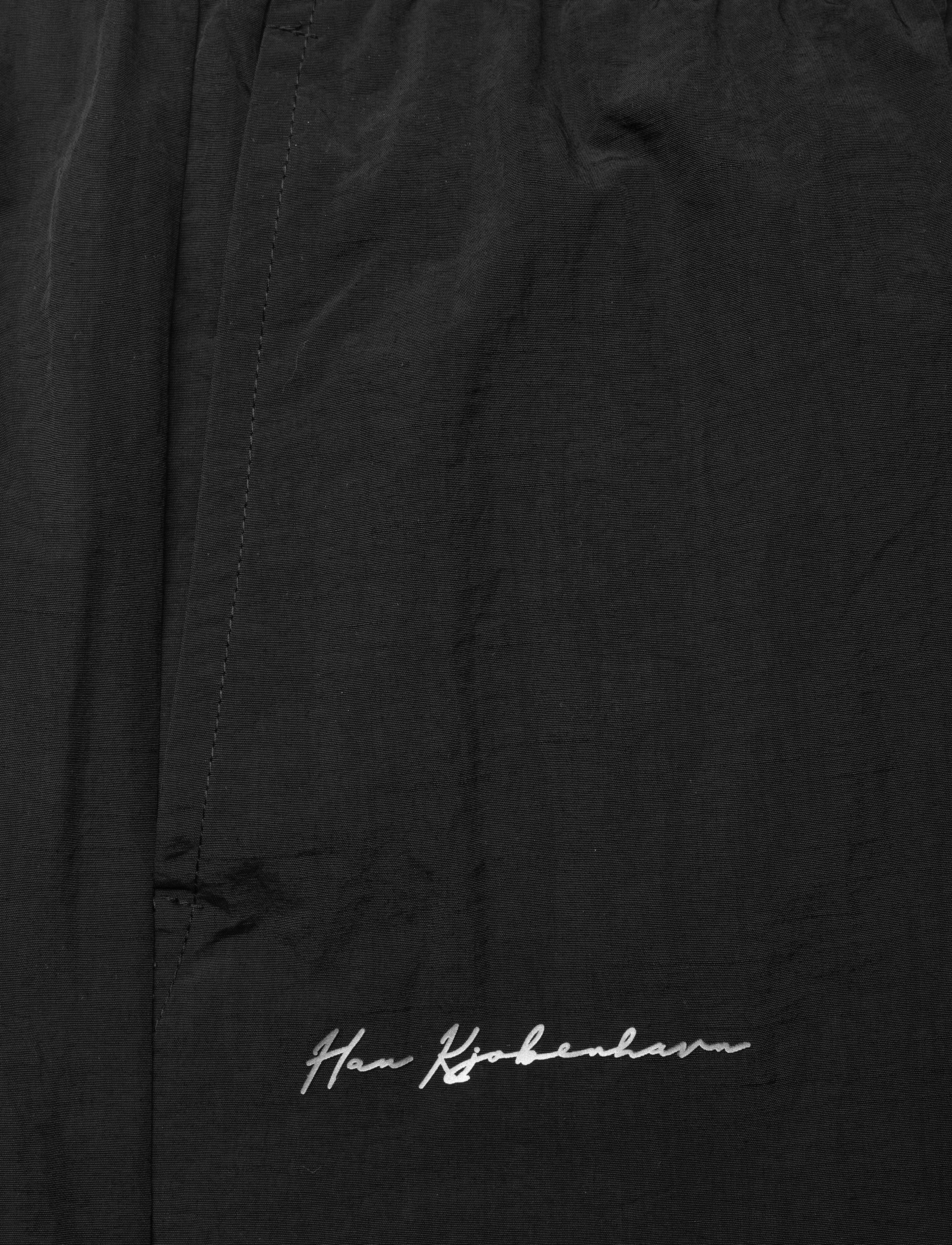 HAN Kjøbenhavn - Nylon Track Shorts - black - 2