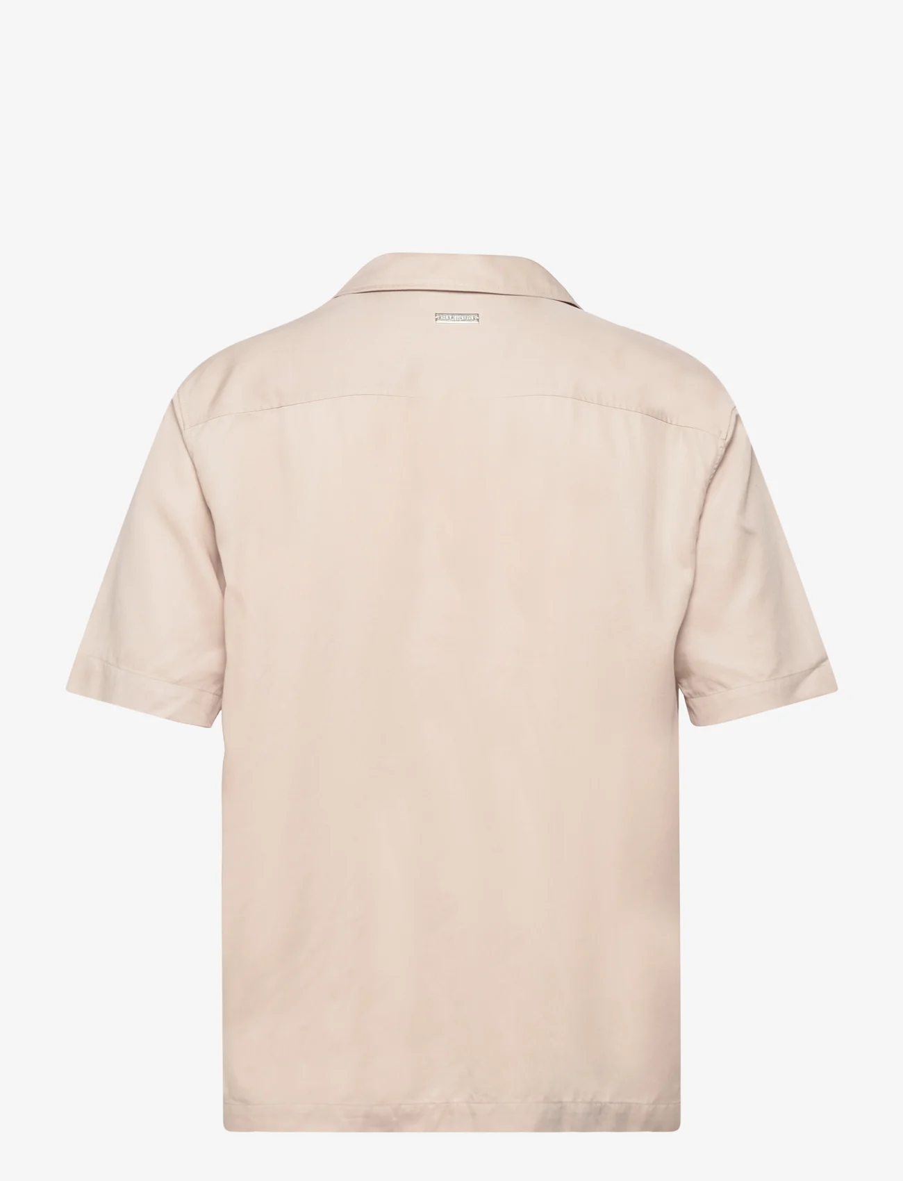 HAN Kjøbenhavn - Tencel Summer Shirt - short-sleeved t-shirts - sand - 1