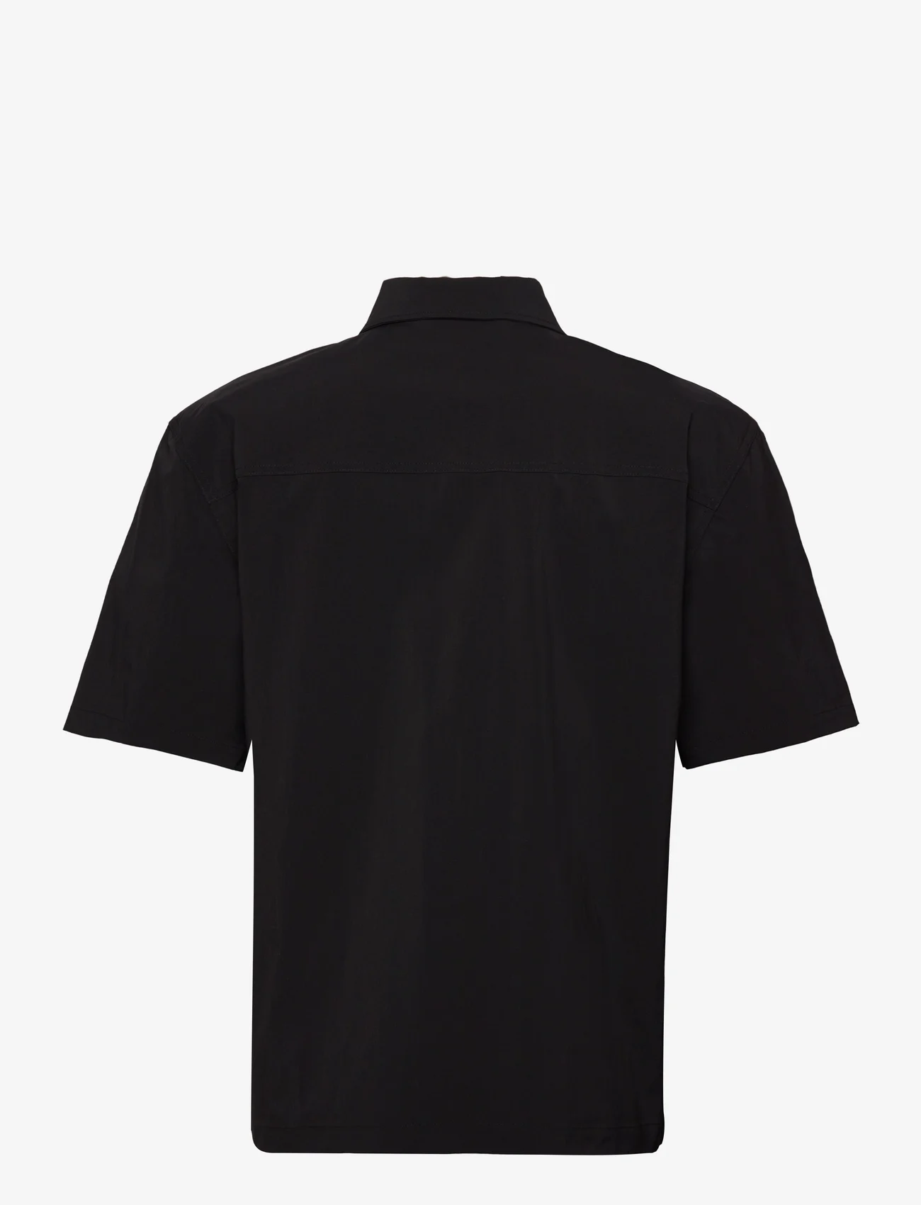 HAN Kjøbenhavn - Nylon Short Sleeve Shirt - basic shirts - black - 1