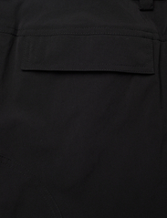 HAN Kjøbenhavn - Nylon Cargo Trousers - cargo pants - black - 4