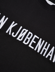 HAN Kjøbenhavn - Logo Boxy Tee L/S - t-shirts - black - 2