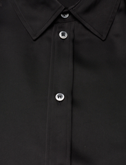 HAN Kjøbenhavn - Supper Satin Printed L/S Shirt - casual shirts - black - 2