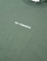 HAN Kjøbenhavn - Boxy Tee S/S Artwork - basic t-shirts - dusty green - 2