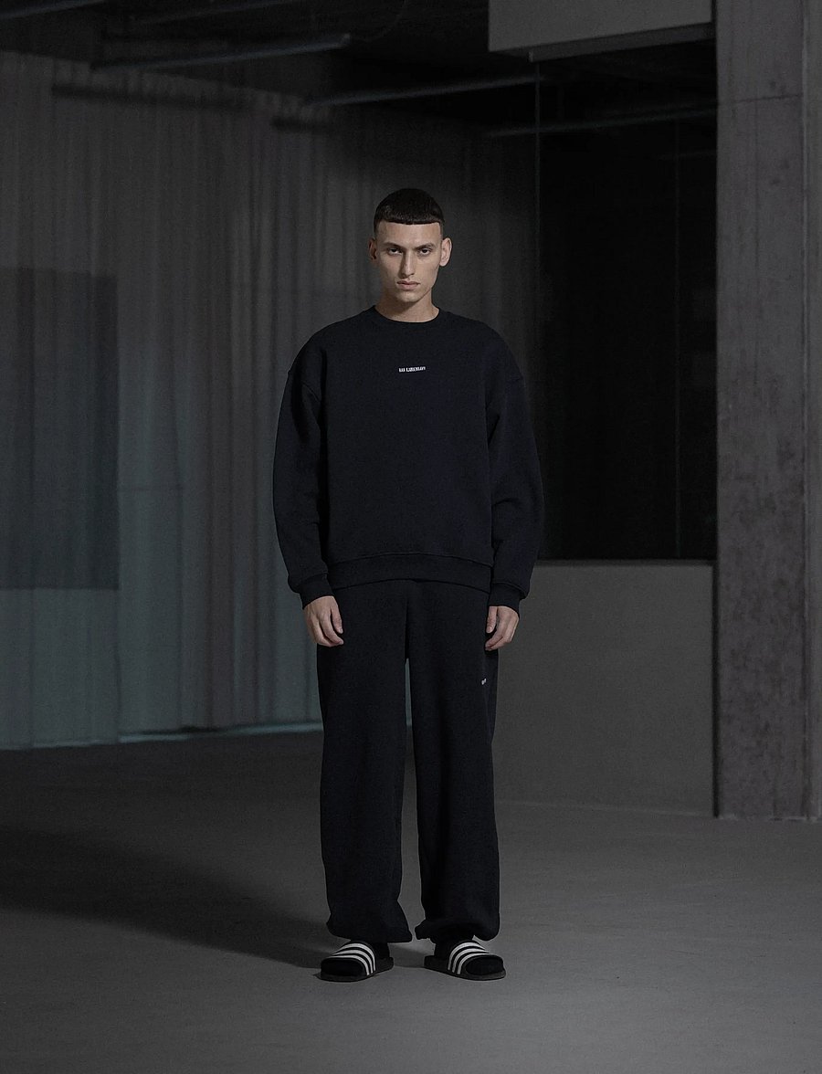 HAN Kjøbenhavn - Daily Oversized Crew Neck - sweats - black - 0