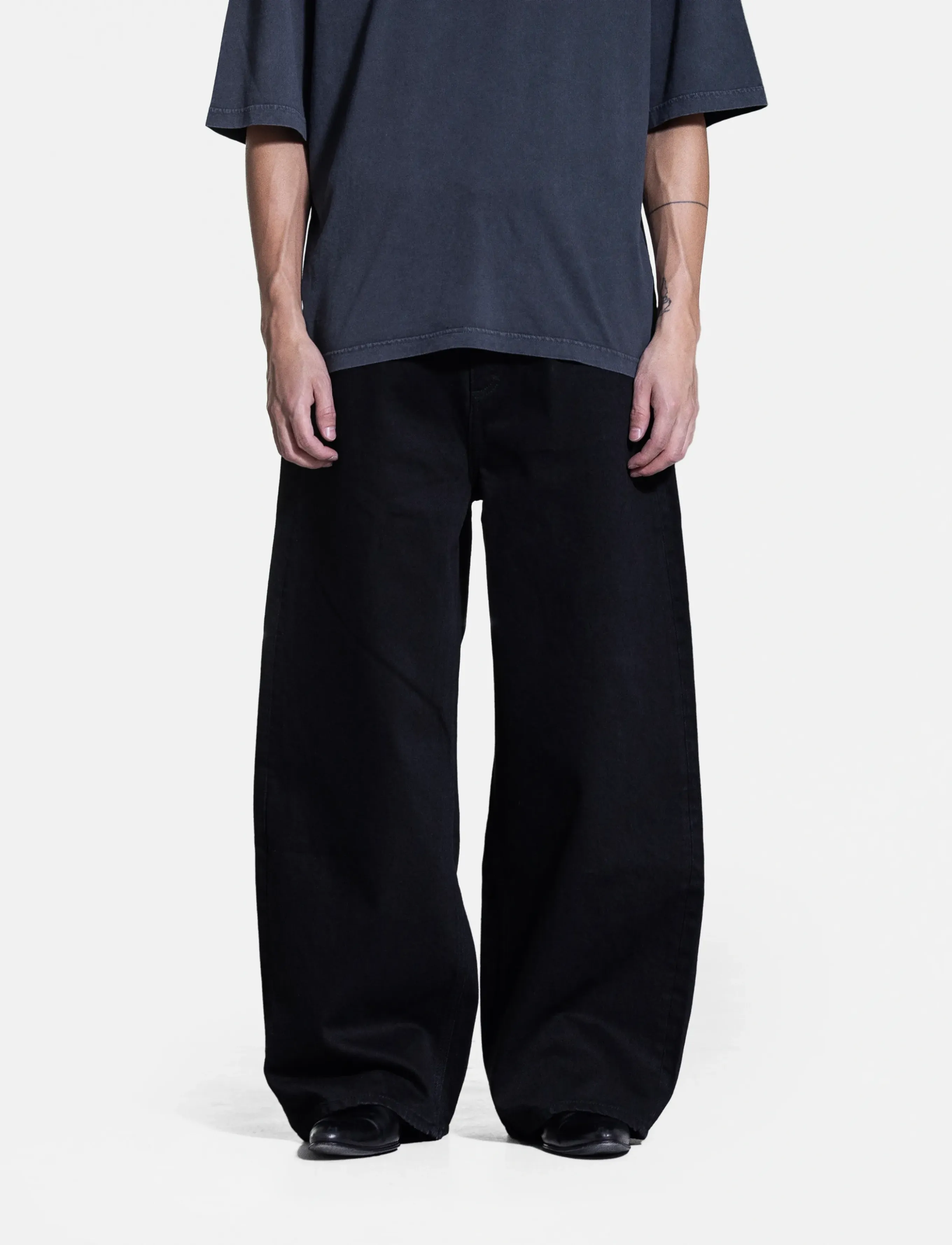 HAN Kjøbenhavn Baggy Denim Jeans, 34, Black, Jeans > Afslappede, Herre