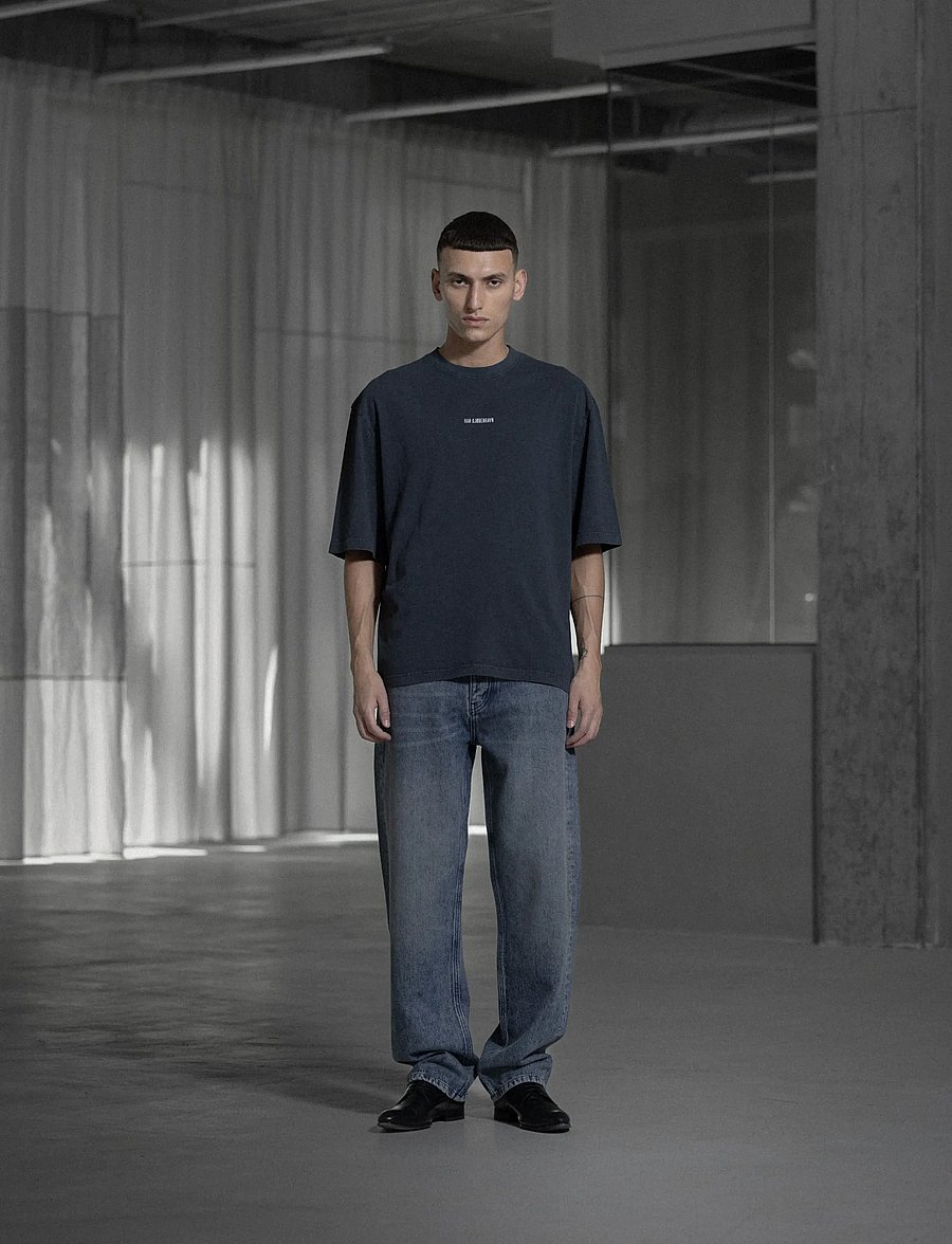 HAN Kjøbenhavn - Relaxed Denim Jeans - loose jeans - dirty blue - 0