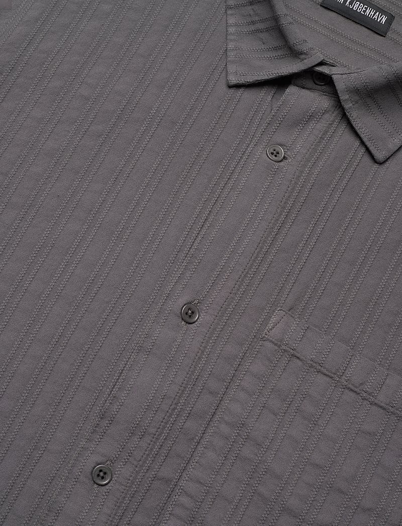 HAN Kjøbenhavn - Relaxed Striped Shirt - vabaajasärgid - warm dark grey - 3