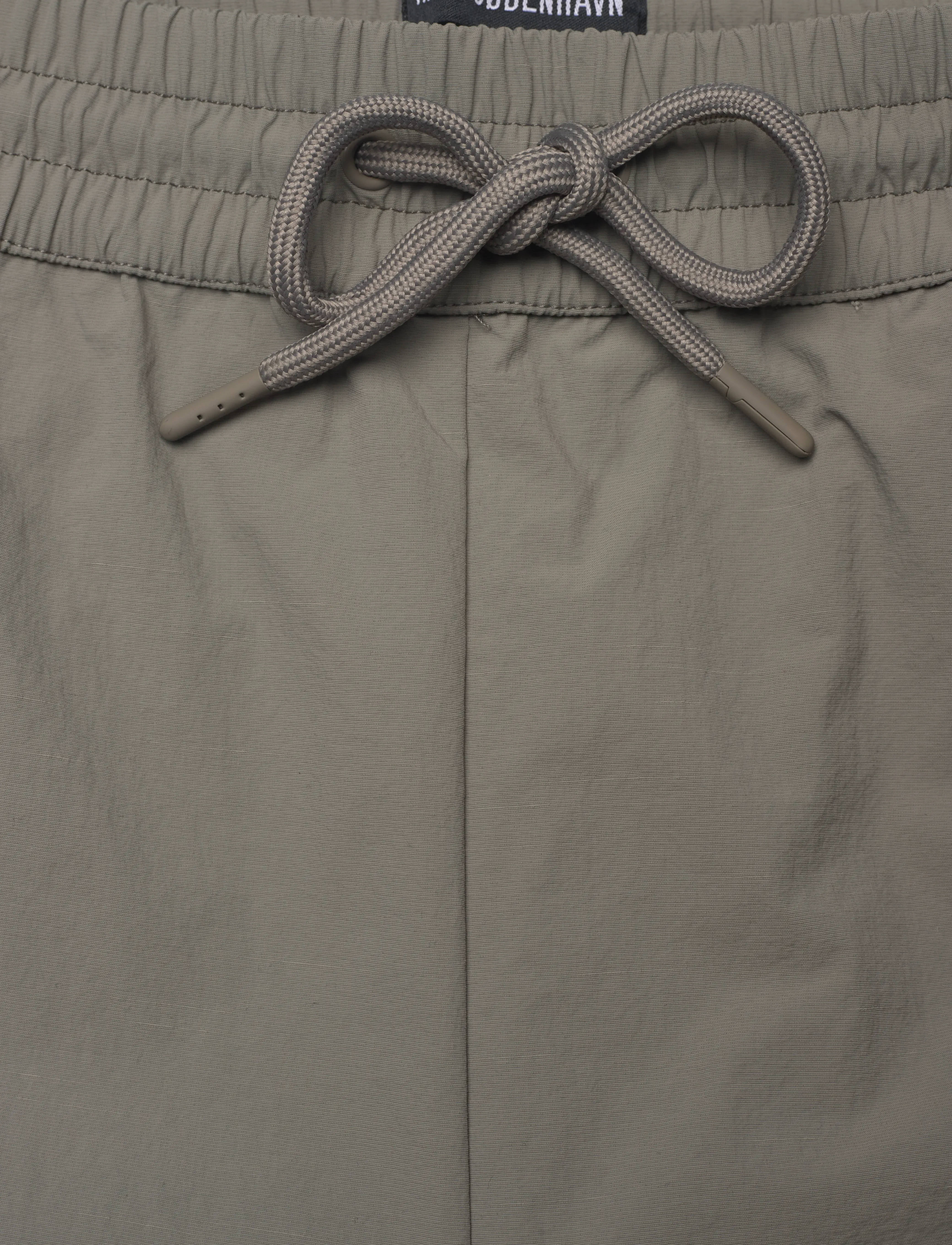 HAN Kjøbenhavn - Relaxed Panelled Track Trousers - stone grey - 3
