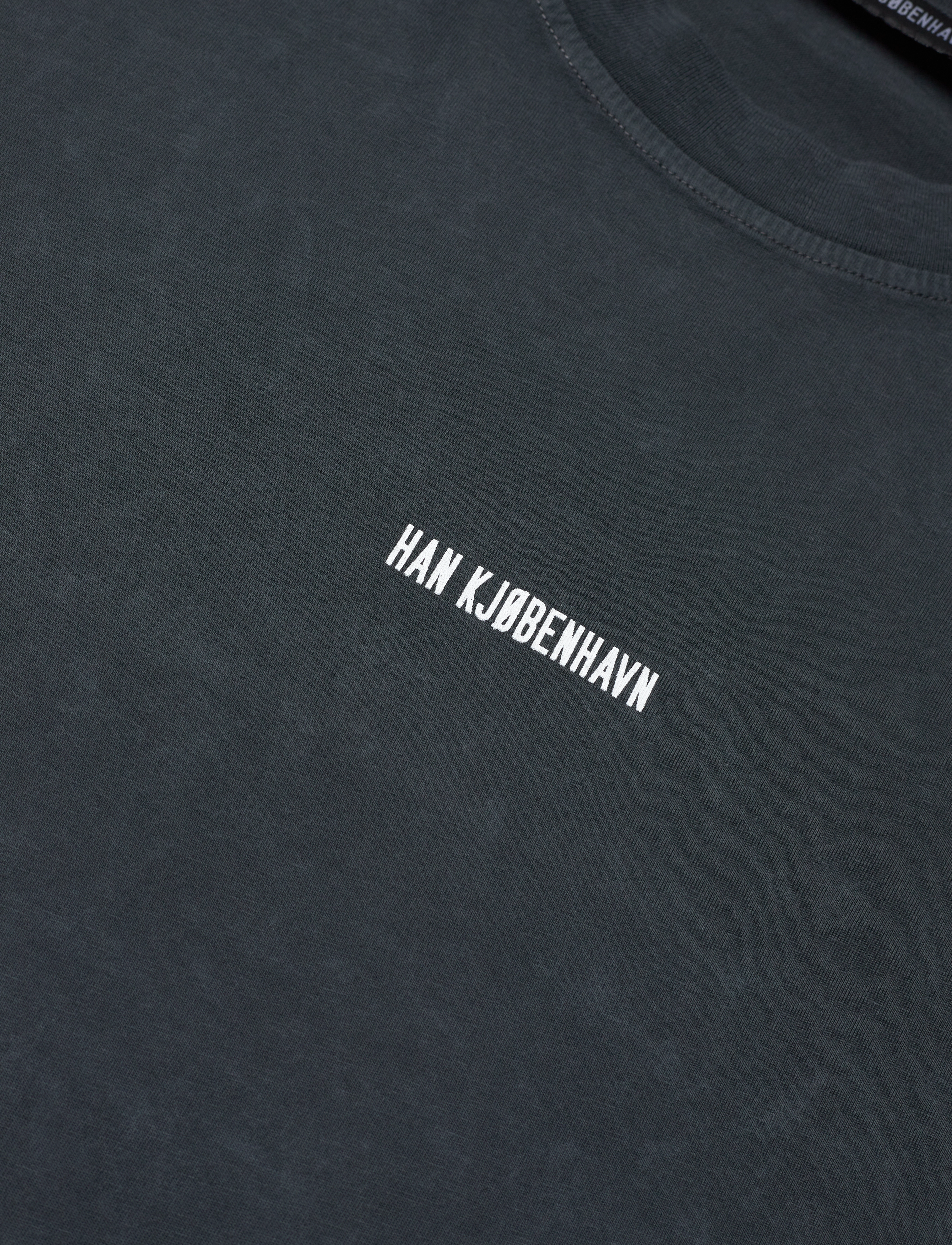 HAN Kjøbenhavn - Monogram Oversized Tee - anthracite black - 2