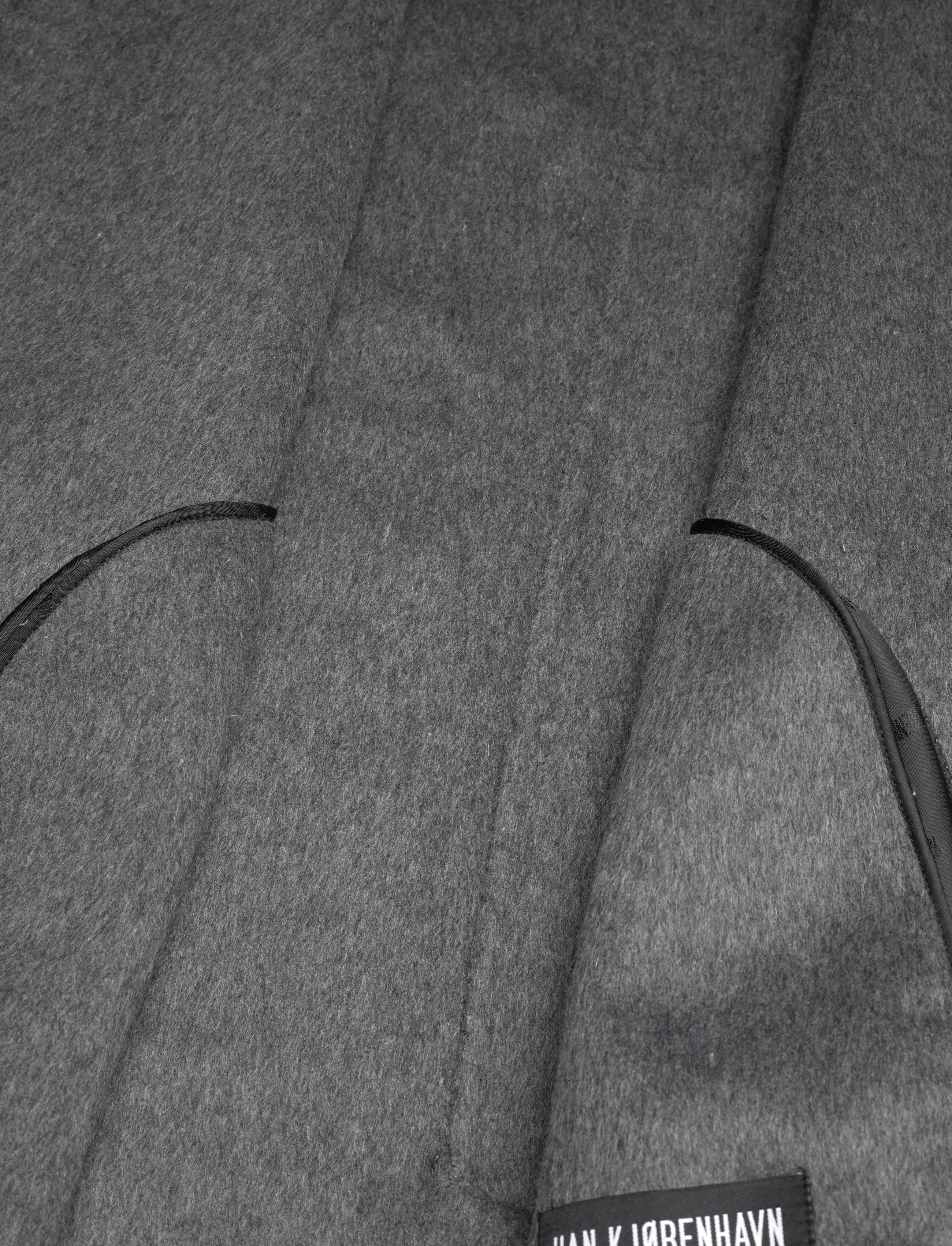 HAN Kjøbenhavn - Diamond-detailed Coat - uldfrakker - smoke grey - 5