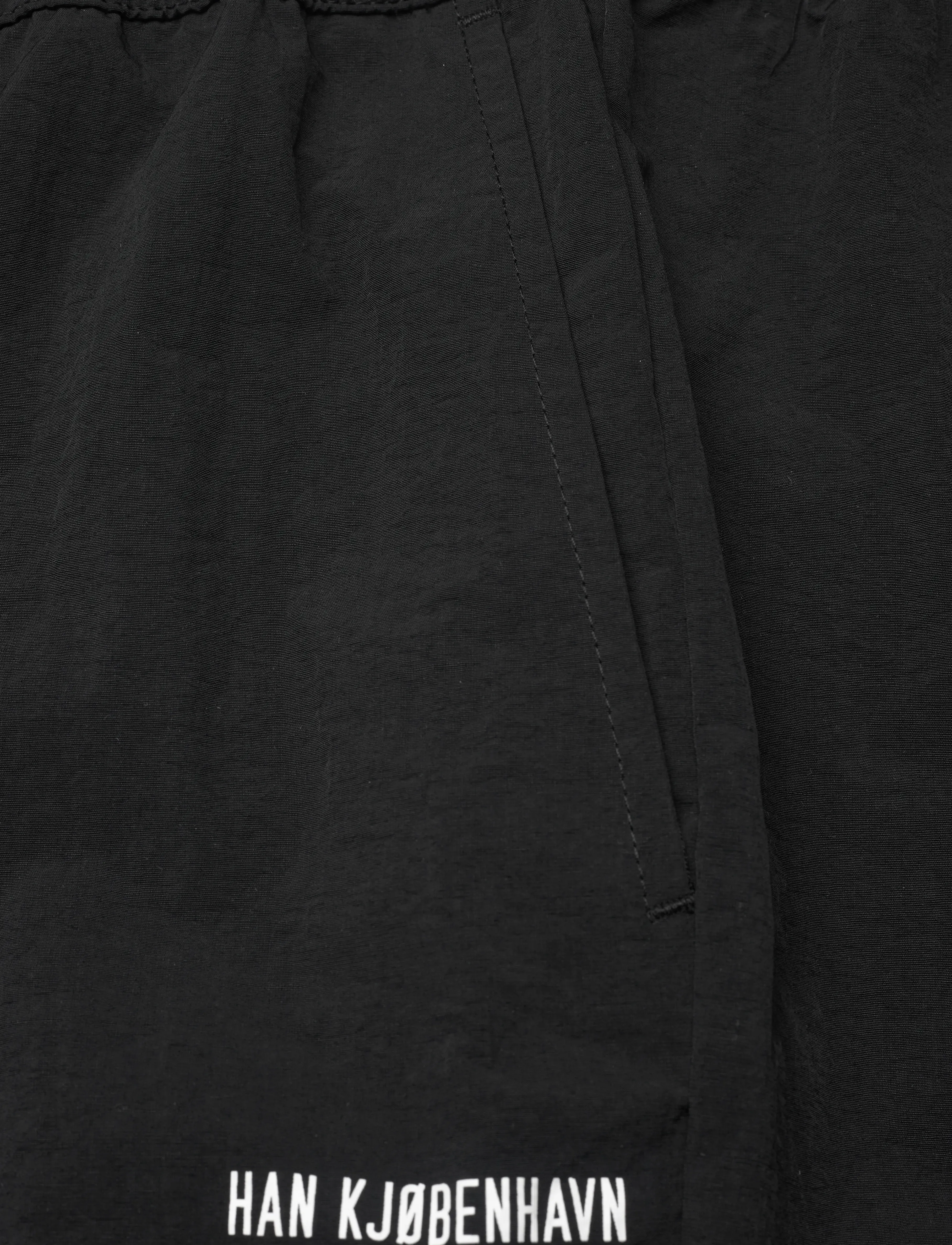 HAN Kjøbenhavn - Nylon Track Shorts - shorts en molleton - black - 4