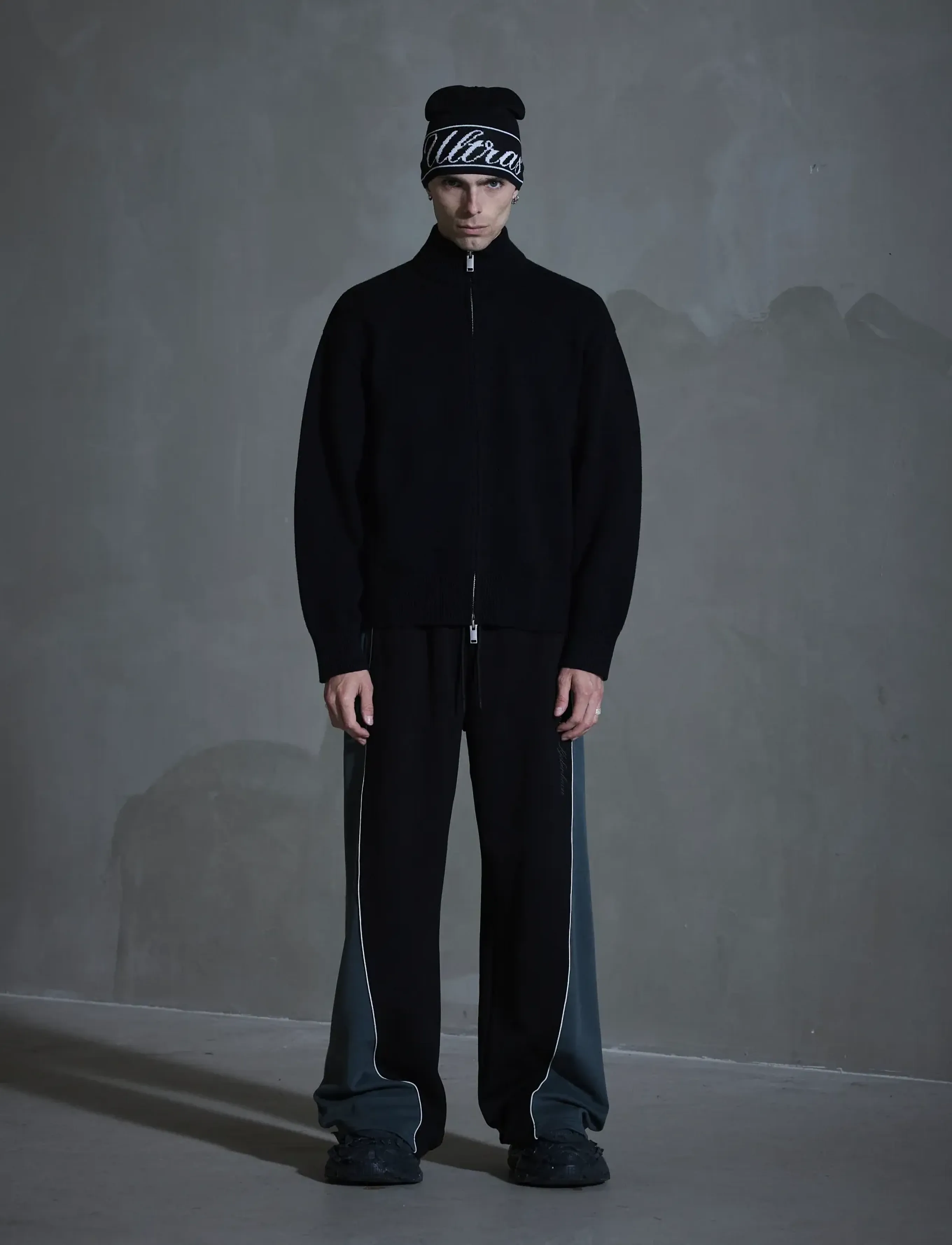 HAN Kjøbenhavn Diamond Knit Cardigan - Inspiration - BLACK / black