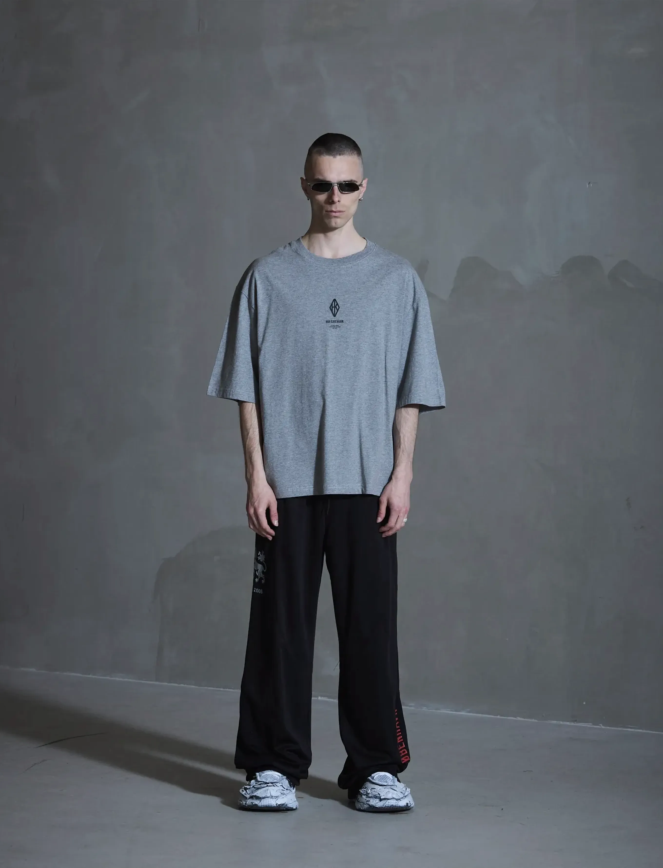 HAN Kjøbenhavn Diamond Oversized Tee - Kleidung - GREY MELANGE / grey