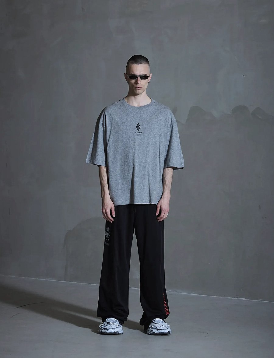 HAN Kjøbenhavn - Diamond Loose Tee - kortærmede t-shirts - grey melange - 0