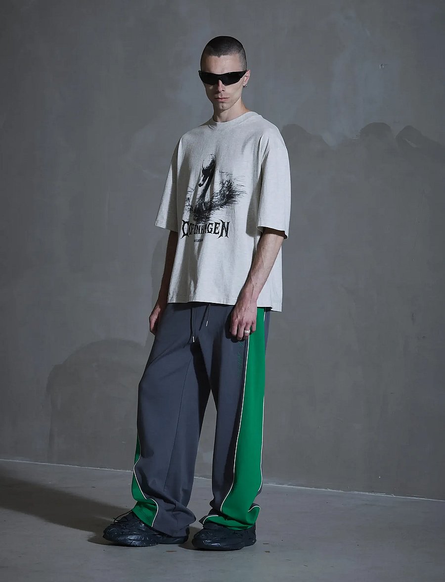 HAN Kjøbenhavn - HK Swan Oversized Tee - kurzärmelig - light grey melange - 3