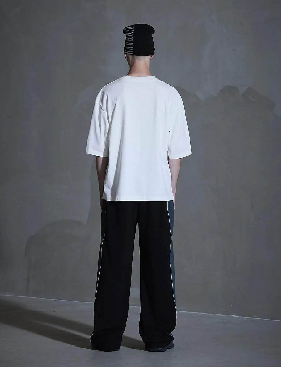 HAN Kjøbenhavn - HK Swan Oversized Tee - kortærmede t-shirts - off white - 3