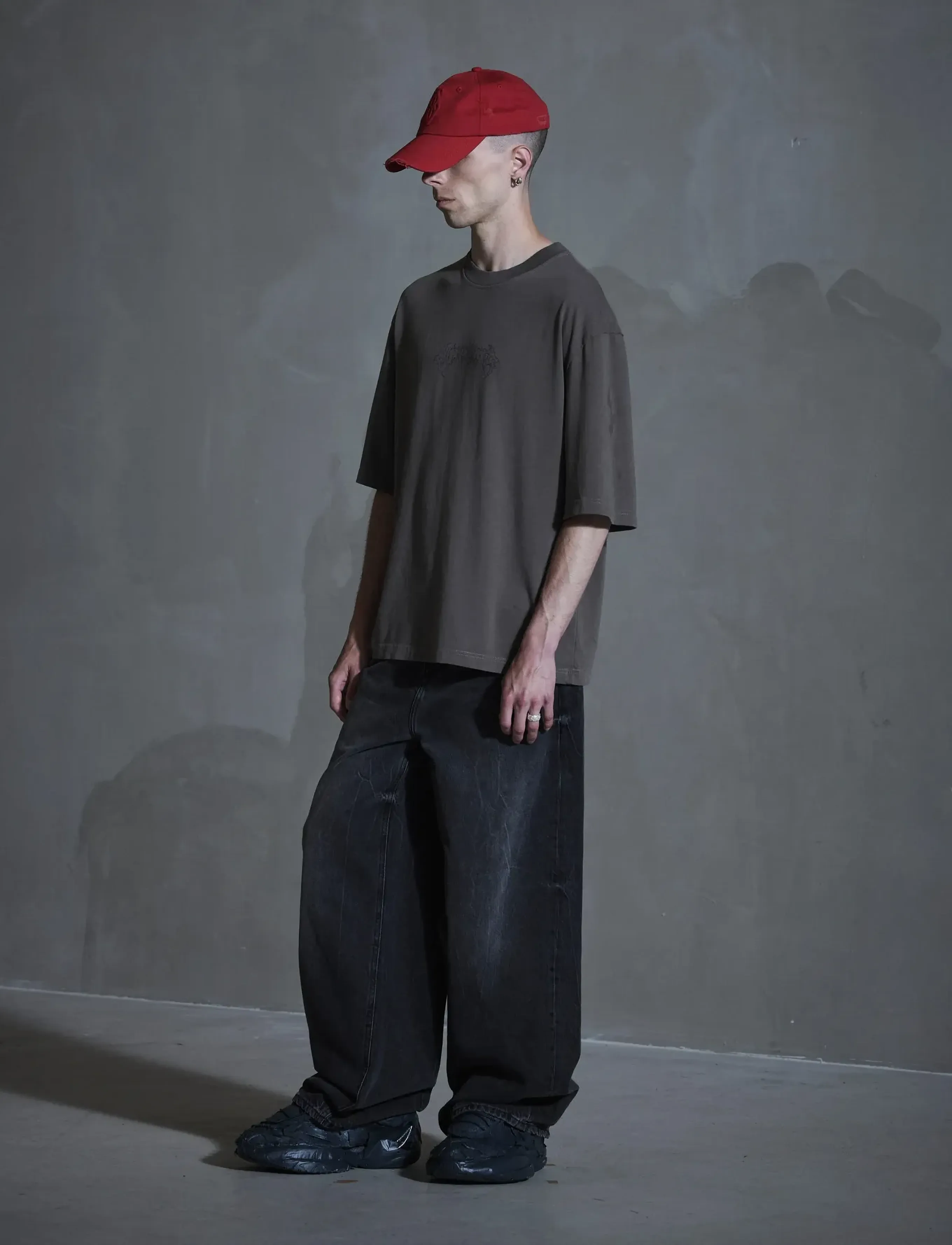 HAN Kjøbenhavn - Love Corp Oversized Tee - kortærmede t-shirts - dusty brown - 3