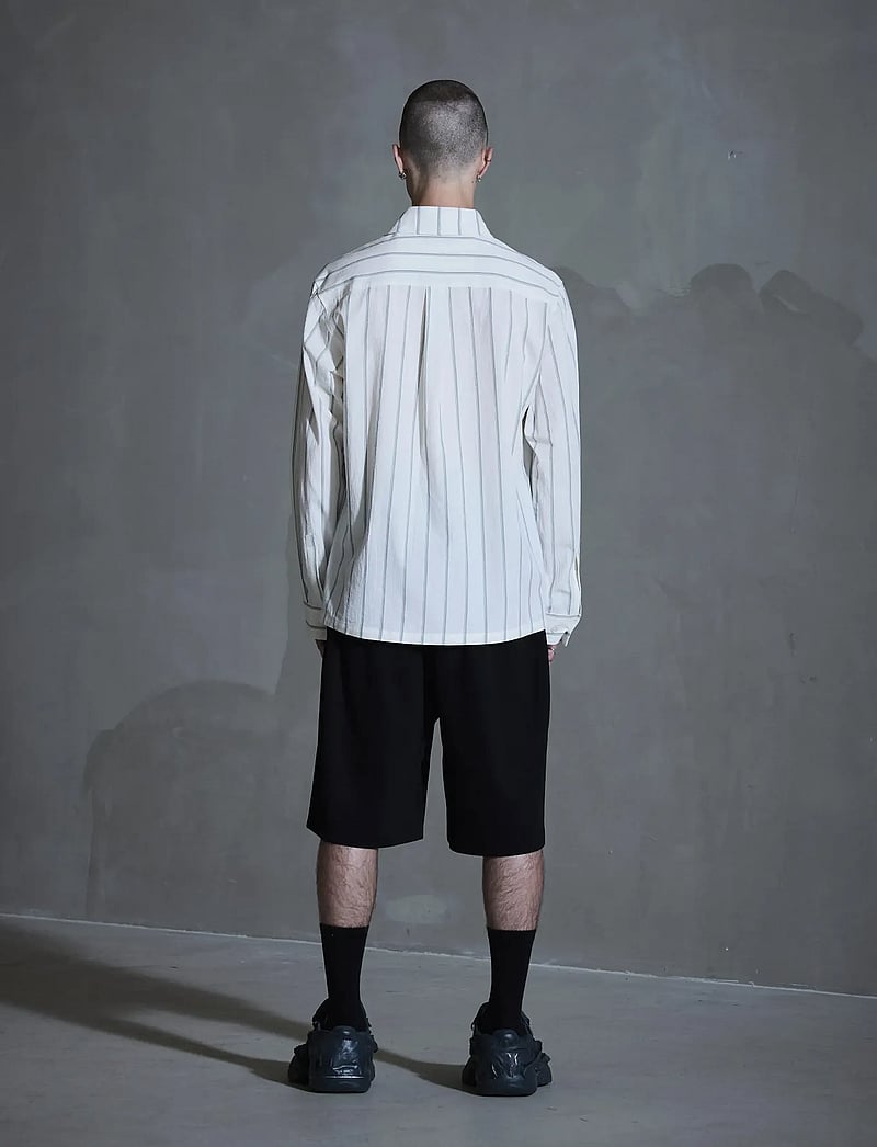 HAN Kjøbenhavn - Retro Striped Shirt - tavalised t-särgid - off white - 5