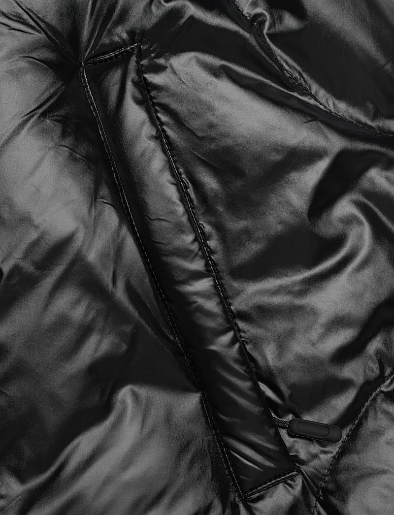 HAN Kjøbenhavn - Retro Padded Vest - västar - black - 4