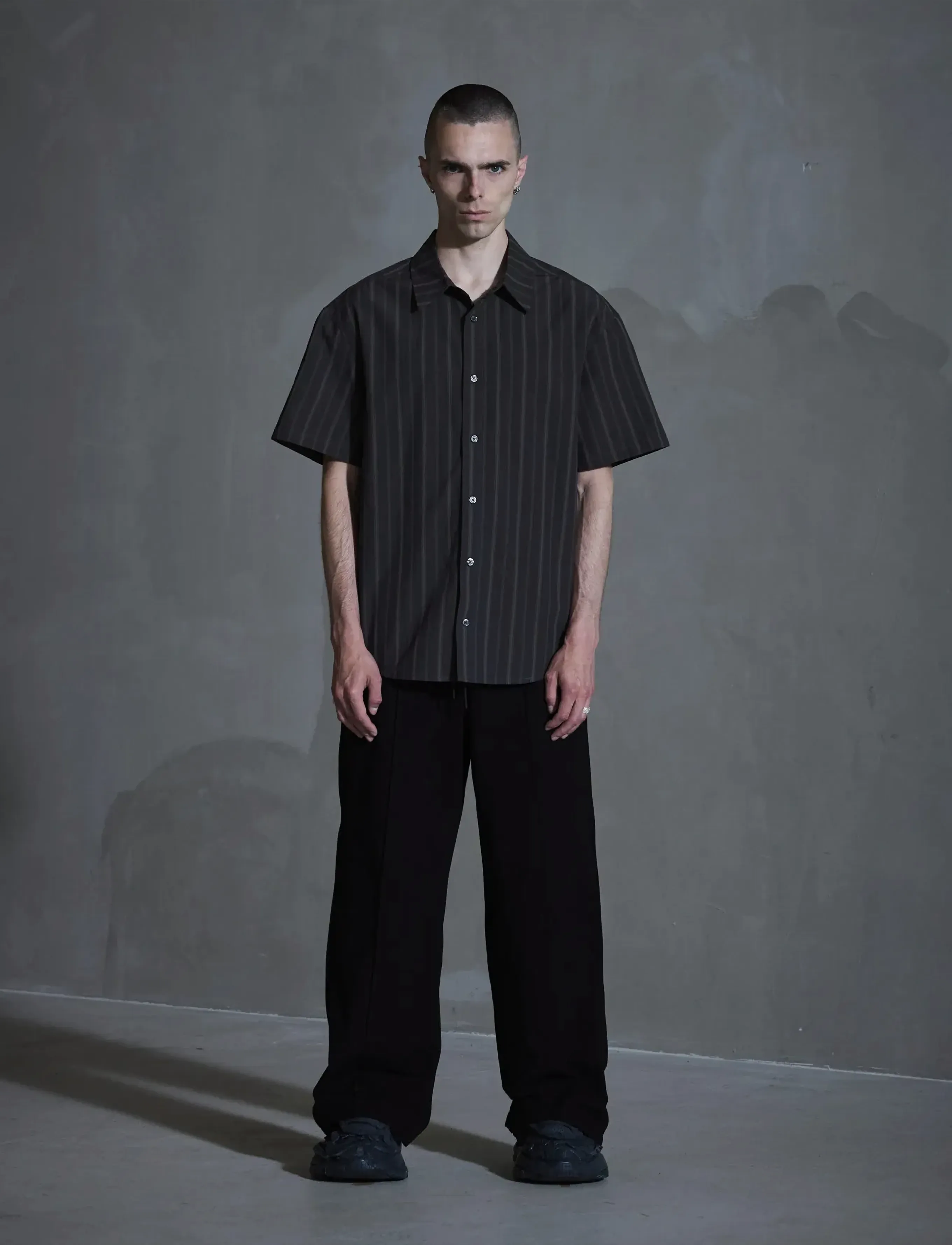 HAN Kjøbenhavn Washed Stripe Short Sleeve Shirt - Short-sleeved shirts - DARK BROWN / brown