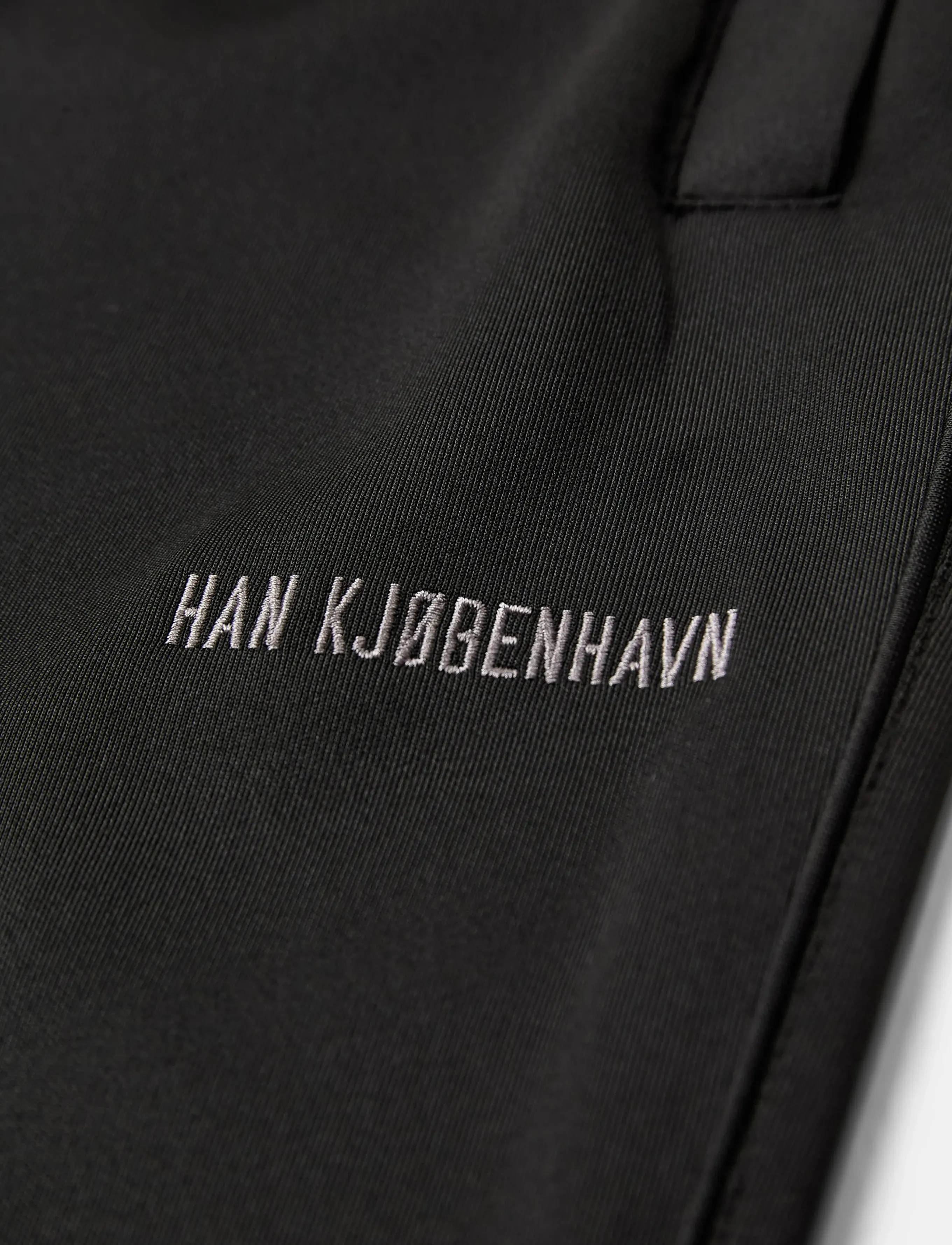 HAN Kjøbenhavn - Logo Track Pants - shop efter anledning - black - 3