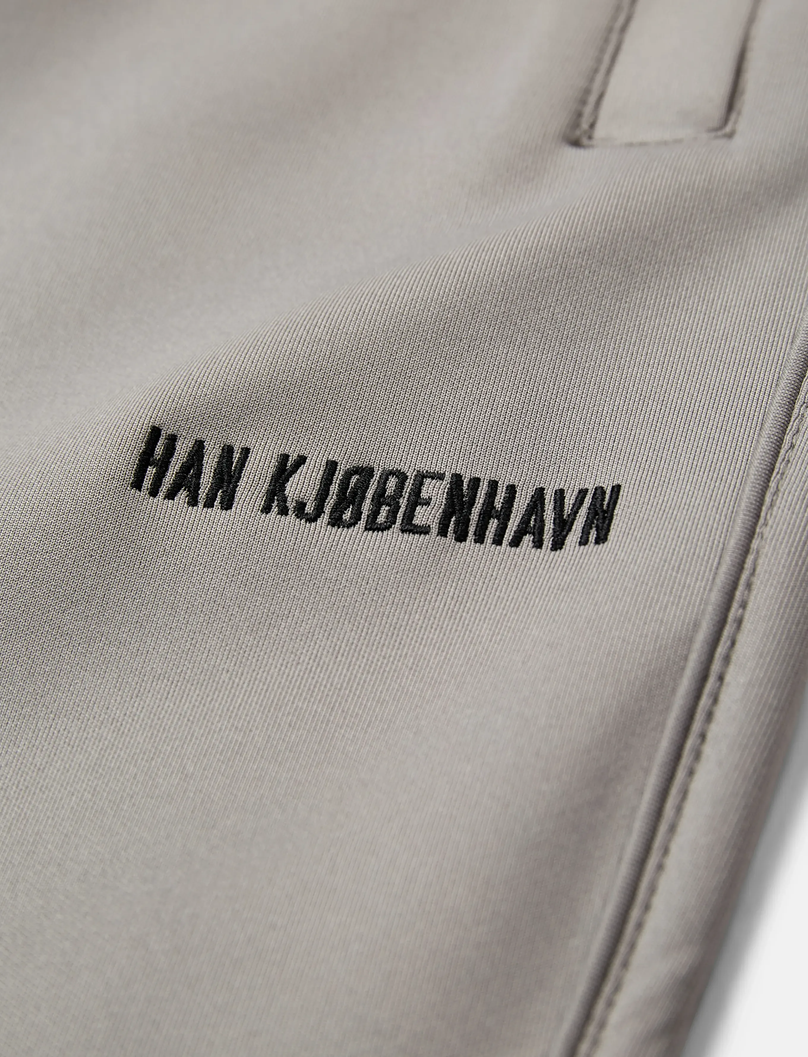 HAN Kjøbenhavn - Logo Track Pants - shop efter anledning - light grey - 3